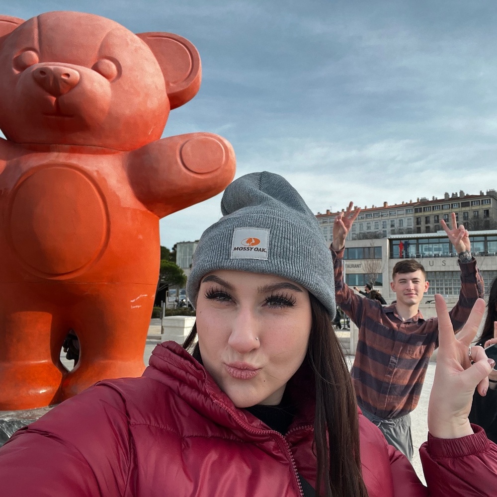 Meet your Posher, Sabe